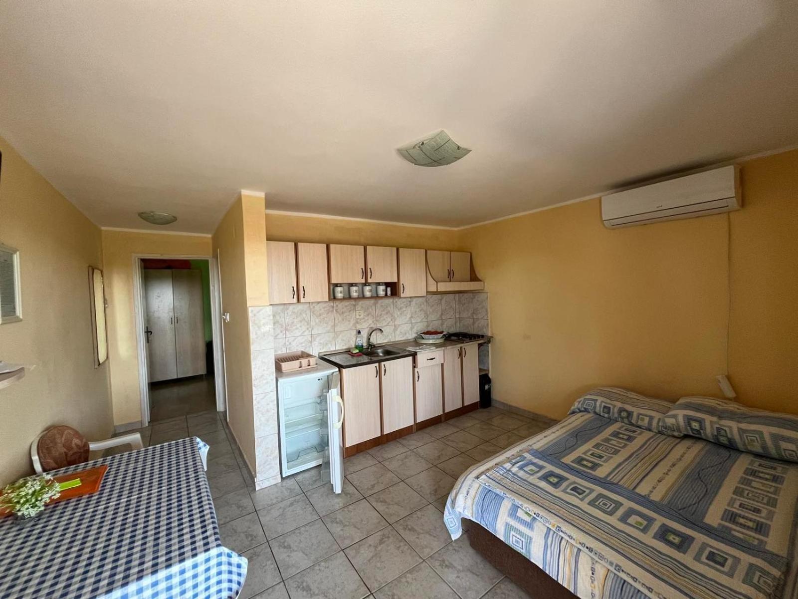 Apartments Mudric Herceg Novi Exterior photo
